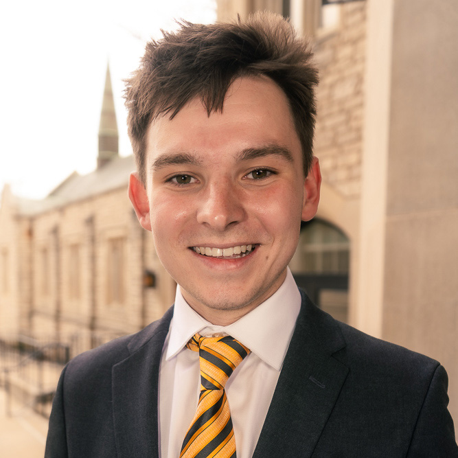 Headshot of Max Renda